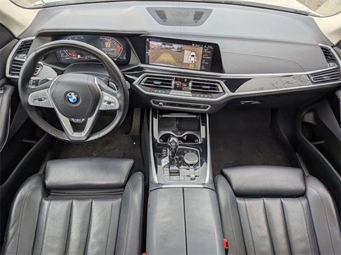 Used 2021 BMW X7 xDrive40i w/ Cold Weather Package image 28