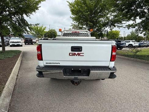 Used 2017 GMC Sierra 2500 4x4 Double Cab w/ Sierra Convenience Package image 4