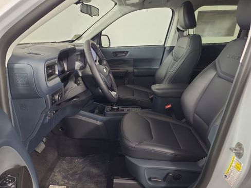 New 2025 Ford Maverick Lariat w/ Black Appearance Package AWD/4WD image 19