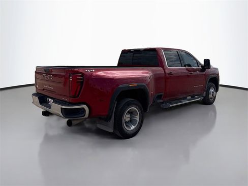 Used 2024 GMC Sierra 3500 SLE w/ SLE Value Package image 7