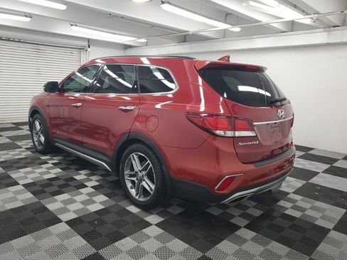 Used 2018 Hyundai Santa Fe Limited w/ Cargo Package image 4