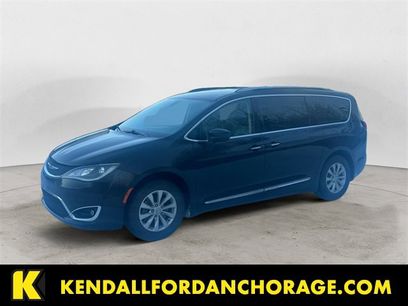 Used 2018 Chrysler Pacifica Touring-L