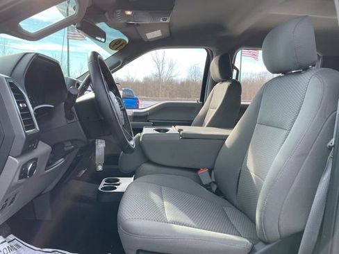 Used 2019 Ford F150 XLT w/ Equipment Group 302A Luxury image 9