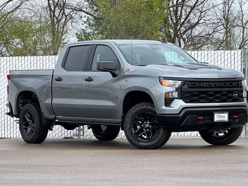New 2026 Chevrolet Silverado 1500 Custom Trail Boss AWD/4WD image 2