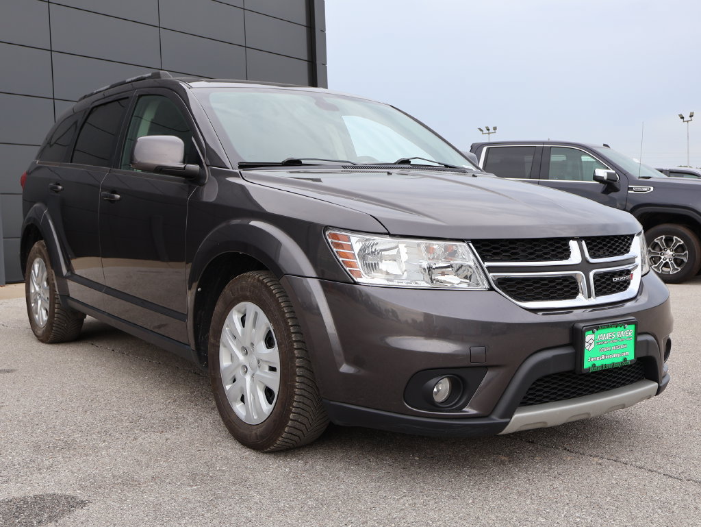 Used 2019 Dodge Journey SE w/ Premium Group FWD image 6