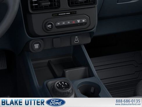 New 2025 Ford Maverick XLT w/ XLT Luxury Package image 16