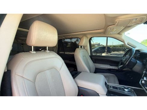 Used 2023 Ford Expedition Max Limited RWD image 42