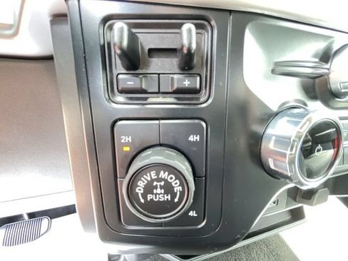 Used 2022 Ford F150 XLT w/ Equipment Group 302A High AWD/4WD image 22