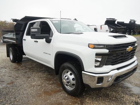 New 2025 Chevrolet Silverado 3500 W/T w/ WT Convenience Package image 14
