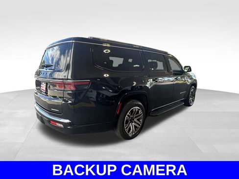 Used 2024 Jeep Wagoneer L Series II w/ Flexible Seating Group image 4