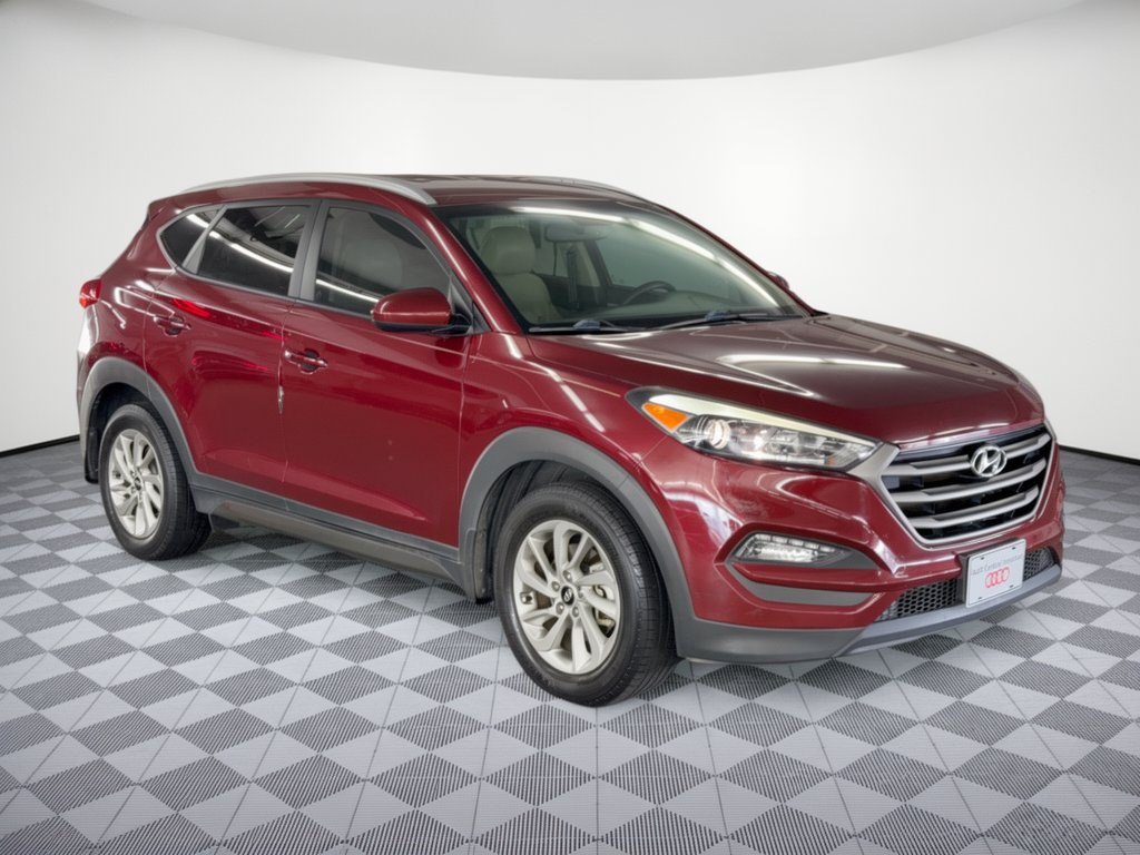 Used 2016 Hyundai Tucson SE w/ Option Group 02 FWD image 7