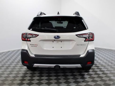 Used 2023 Subaru Outback Limited w/ Popular Package #2 AWD/4WD image 5