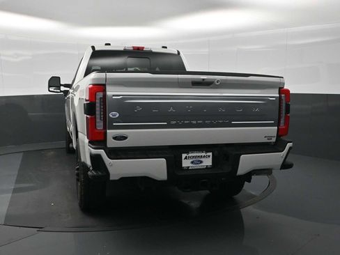 Used 2024 Ford F250 Platinum AWD/4WD image 8