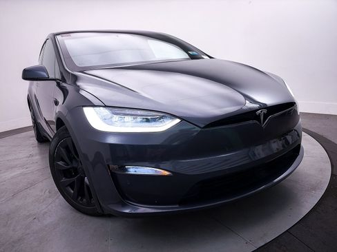Used 2023 Tesla Model X AWD/4WD image 8