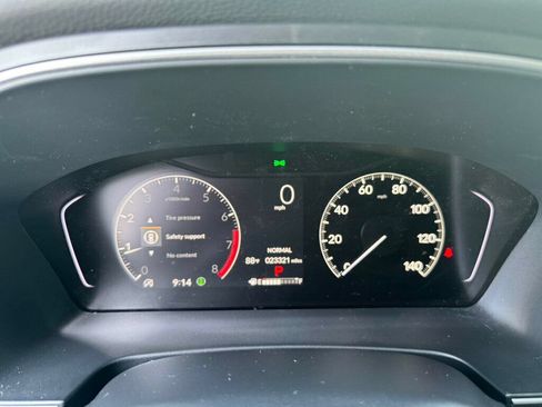 Used 2025 Honda Pilot EX-L image 4