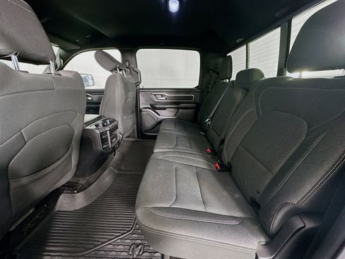 Used 2019 RAM 1500 Big Horn image 25