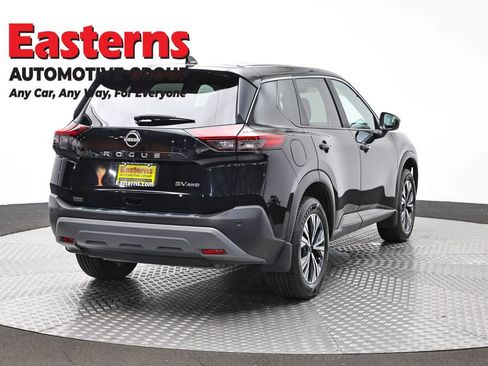 Used 2023 Nissan Rogue SV AWD/4WD image 5