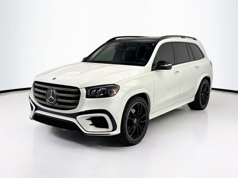 Used 2024 Mercedes-Benz GLS 450 4MATIC image 1