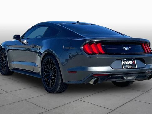 Used 2020 Ford Mustang Coupe RWD image 12