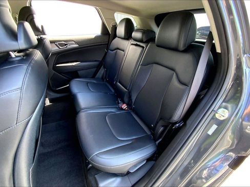 Used 2023 Kia Sportage SX FWD image 24