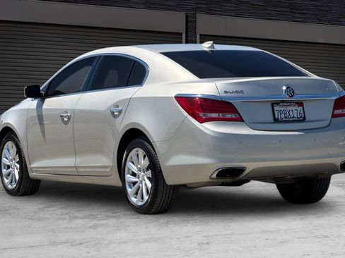 Used 2016 Buick LaCrosse Leather FWD image 6