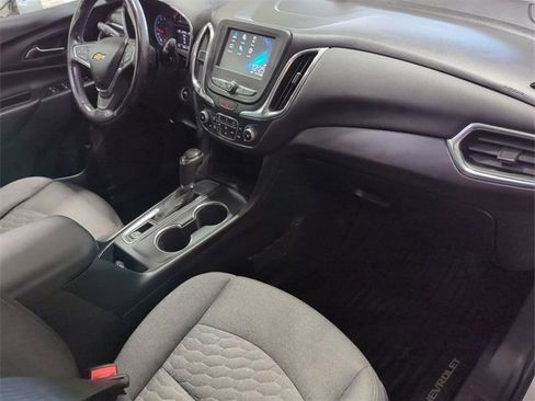 Used 2018 Chevrolet Equinox LT image 27