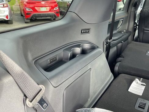 New 2026 Ford Expedition Tremor image 31