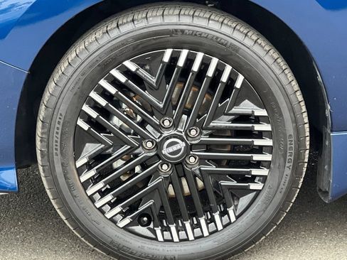 Certified 2024 Nissan Leaf SV Plus FWD image 33
