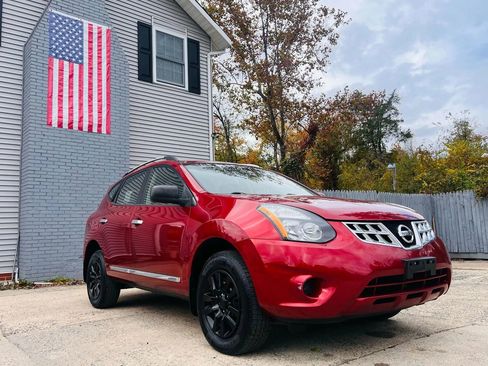 Used 2014 Nissan Rogue S w/ Convenience Package FWD image 5