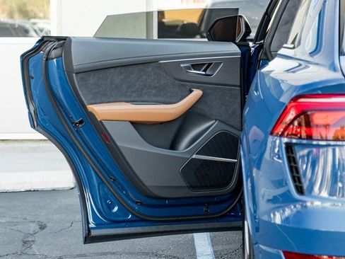 New 2026 Audi RS Q8 performance image 19