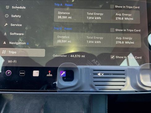 Used 2021 Tesla Model Y Performance AWD/4WD image 13