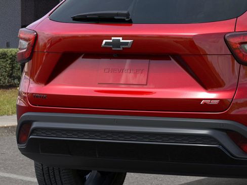 New 2026 Chevrolet Trax RS w/ Driver Confidence Package image 14