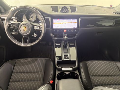 Certified 2026 Porsche Macan Turbo AWD/4WD image 16