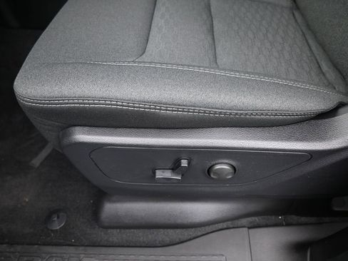 New 2026 RAM 1500 4x4 Crew Cab image 15