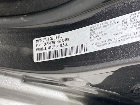 Used 2022 RAM 1500 Big Horn AWD/4WD image 30