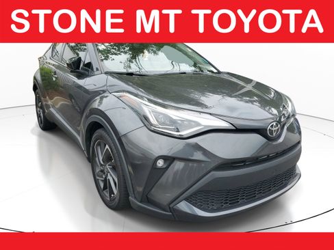 Used 2021 Toyota C-HR Limited FWD image 1