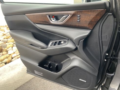 Used 2023 Subaru Ascent Touring image 17