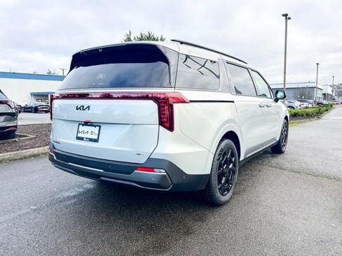 New 2026 Kia Carnival SX Prestige FWD image 6