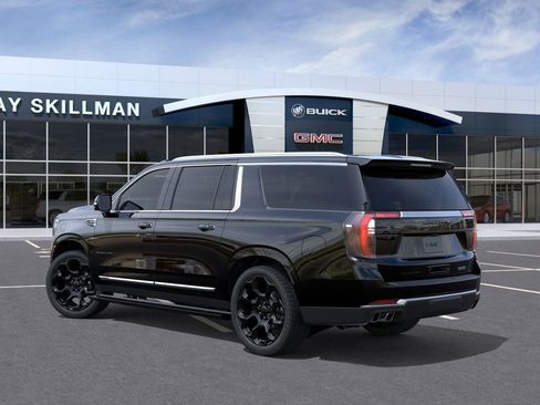 New 2026 GMC Yukon XL Denali w/ Denali Reserve Package AWD/4WD image 3