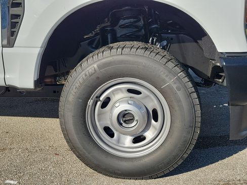 New 2026 Ford F250 XL image 7