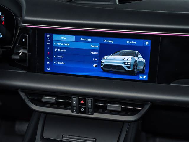 Used 2026 Porsche Macan Electric RWD image 29