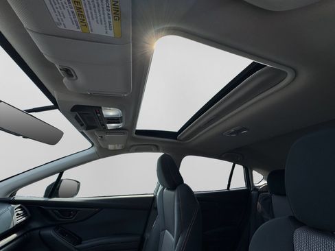 Used 2019 Subaru Crosstrek 2.0i Premium w/ Moonroof Package AWD/4WD image 3