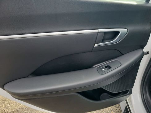 Used 2024 Hyundai Sonata SEL FWD image 19