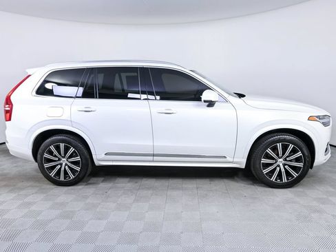 Certified 2025 Volvo XC90 B5 Core w/ Protection Package Premier AWD/4WD image 28