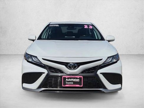 Used 2023 Toyota Camry XSE FWD image 2