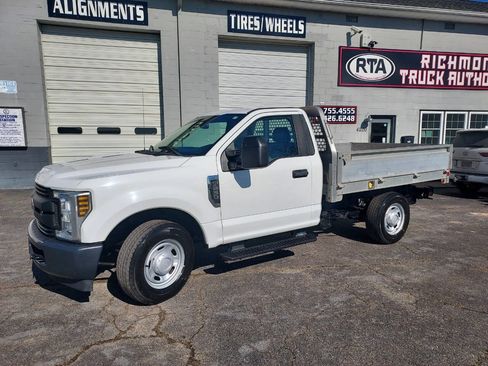 Used 2019 Ford F250 XL image 1