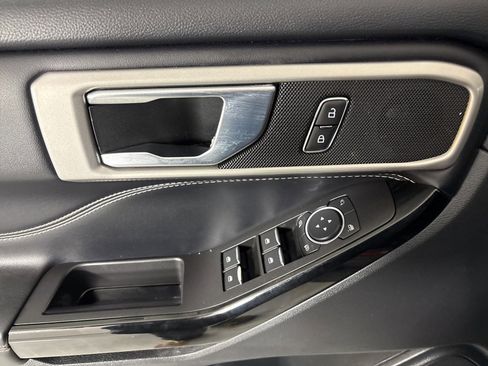 Used 2021 Ford Explorer ST image 15