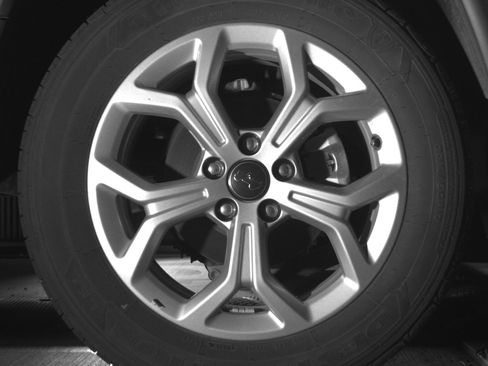 Used 2025 Jeep Compass Latitude AWD/4WD image 15