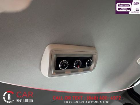 Used 2019 Dodge Grand Caravan SE w/ UConnect Hands-Free Group FWD image 34