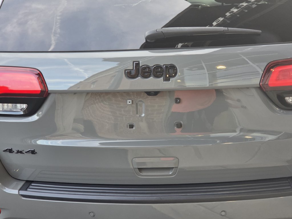 Used 2021 Jeep Grand Cherokee Laredo X AWD/4WD image 36